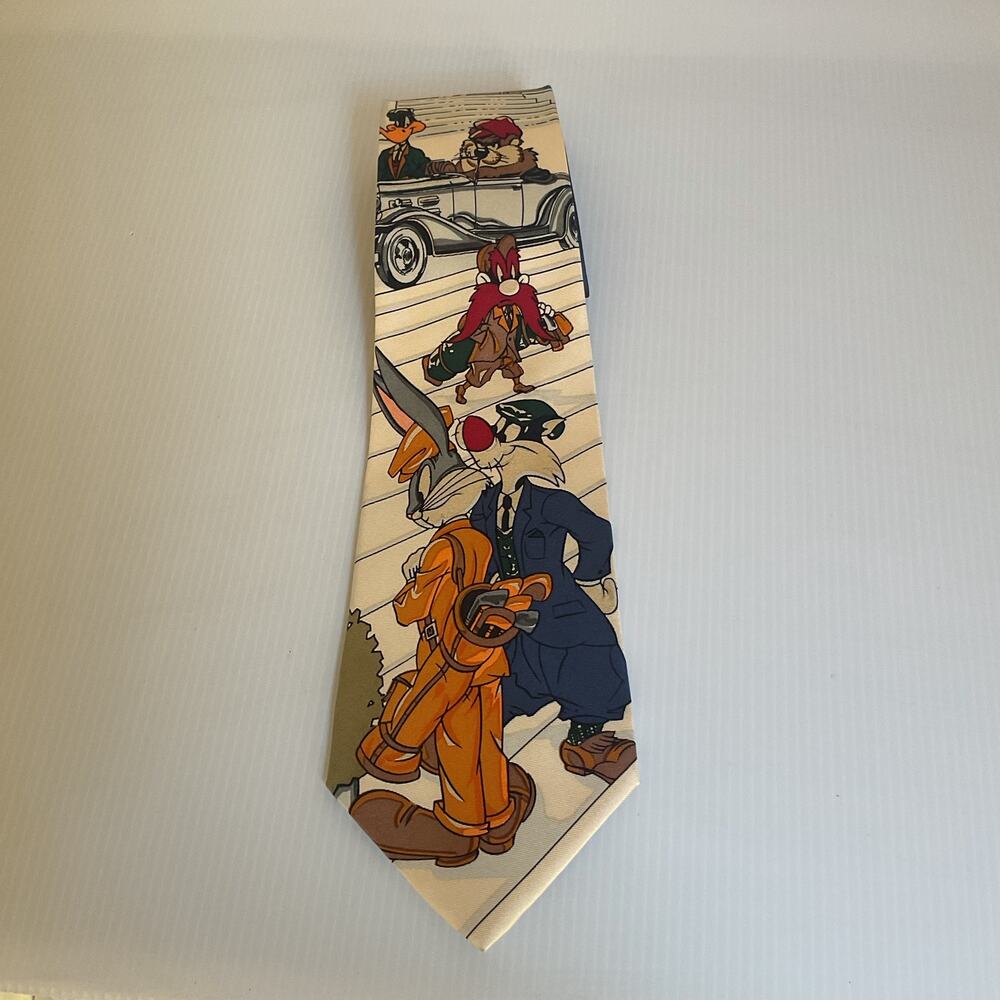 Vintage Warner Bros Looney Tunes Bugs Bunny Sylvester Silk Neck Tie 100% Silk